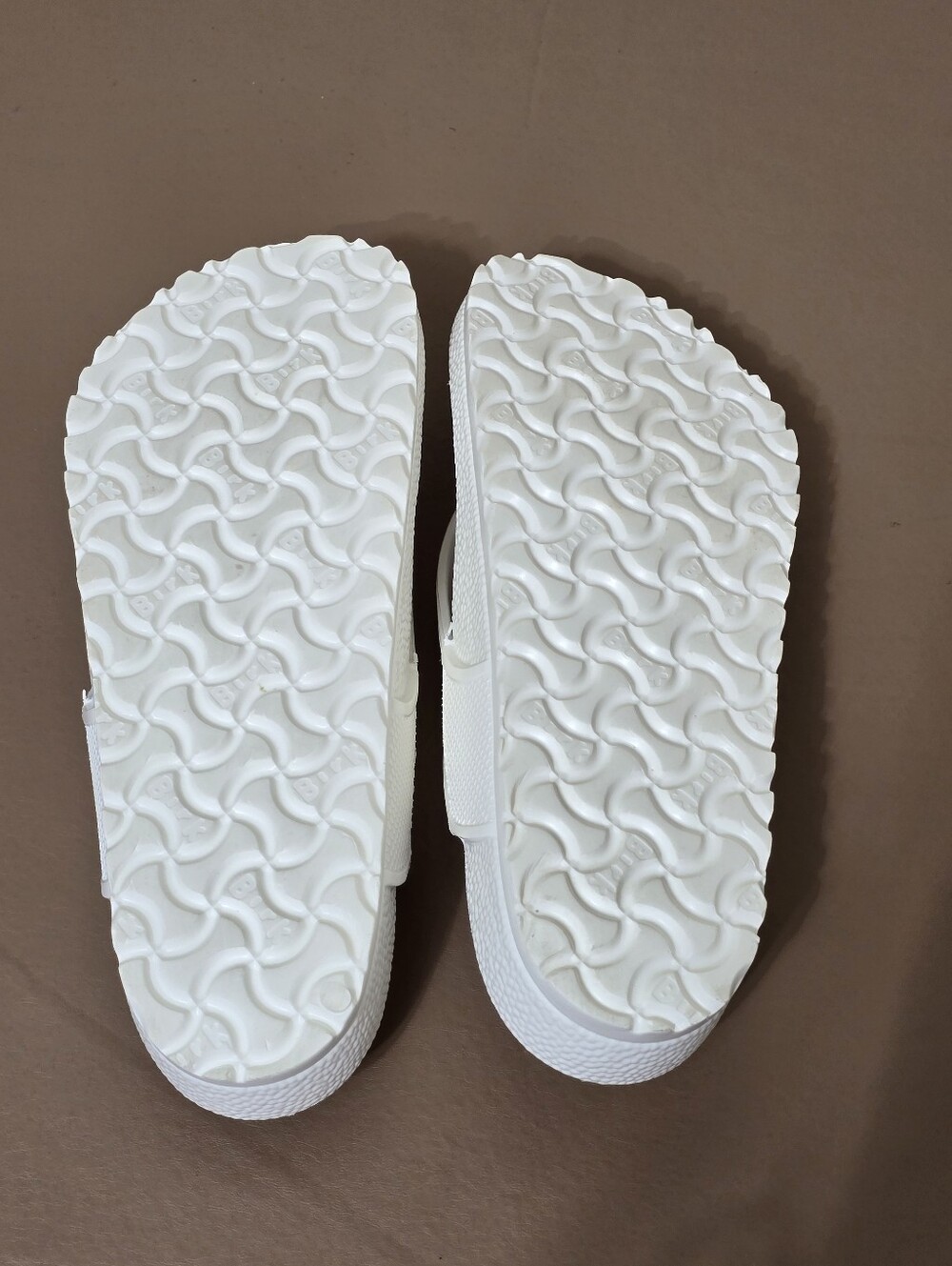Birkenstock Honolulu Eva Flip Flops Women 38 EU/7 US Sandals Rubber White Beach - Picture 5 of 8